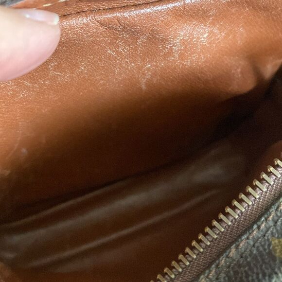 Vintage LOUIS VUITTON Monogram Amazone Shoulder Cross Body Bag - Picture 12 of 16